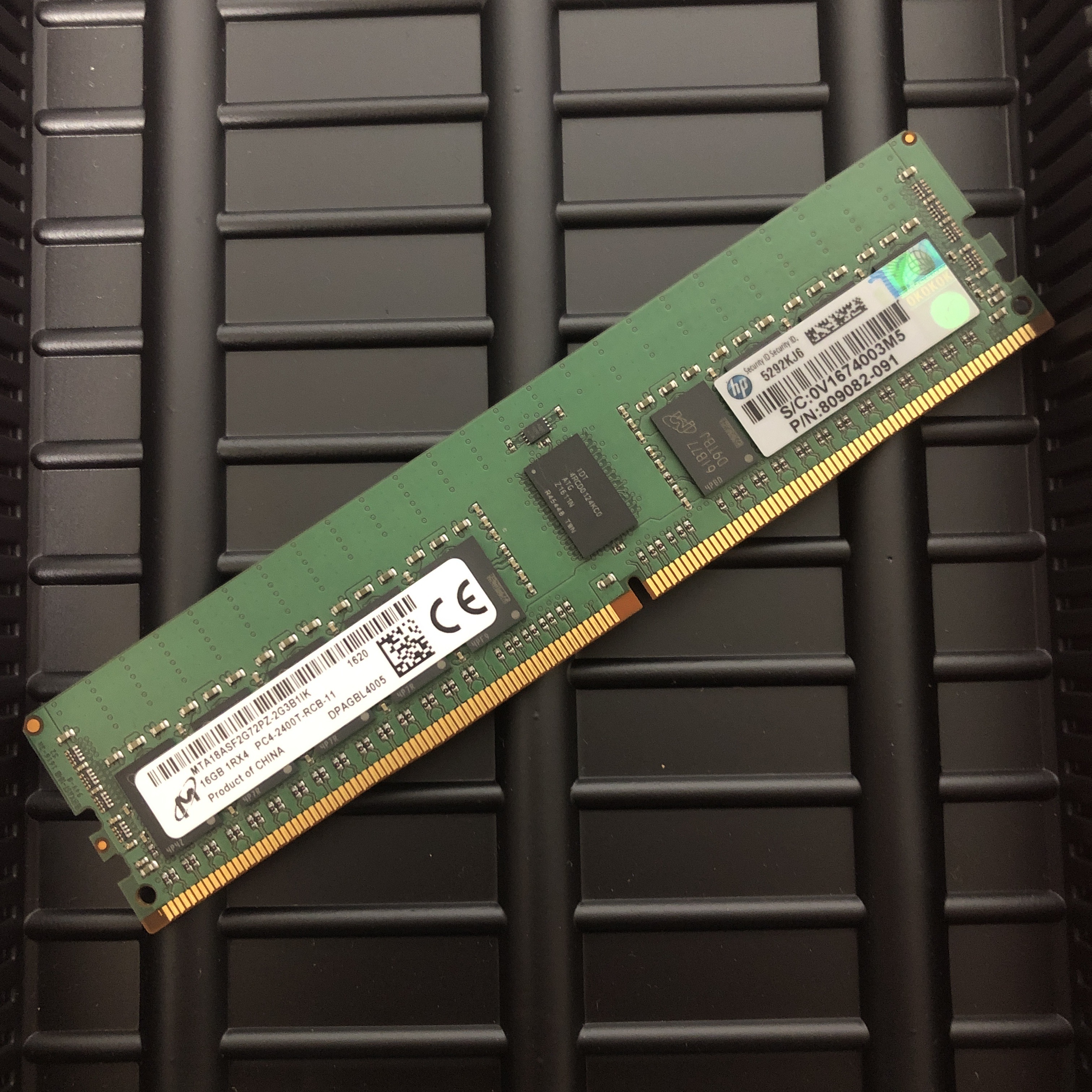 HP 16GB 1Rx4 PC4-2400T DDR4 ECC Registered Memory (809082-591)